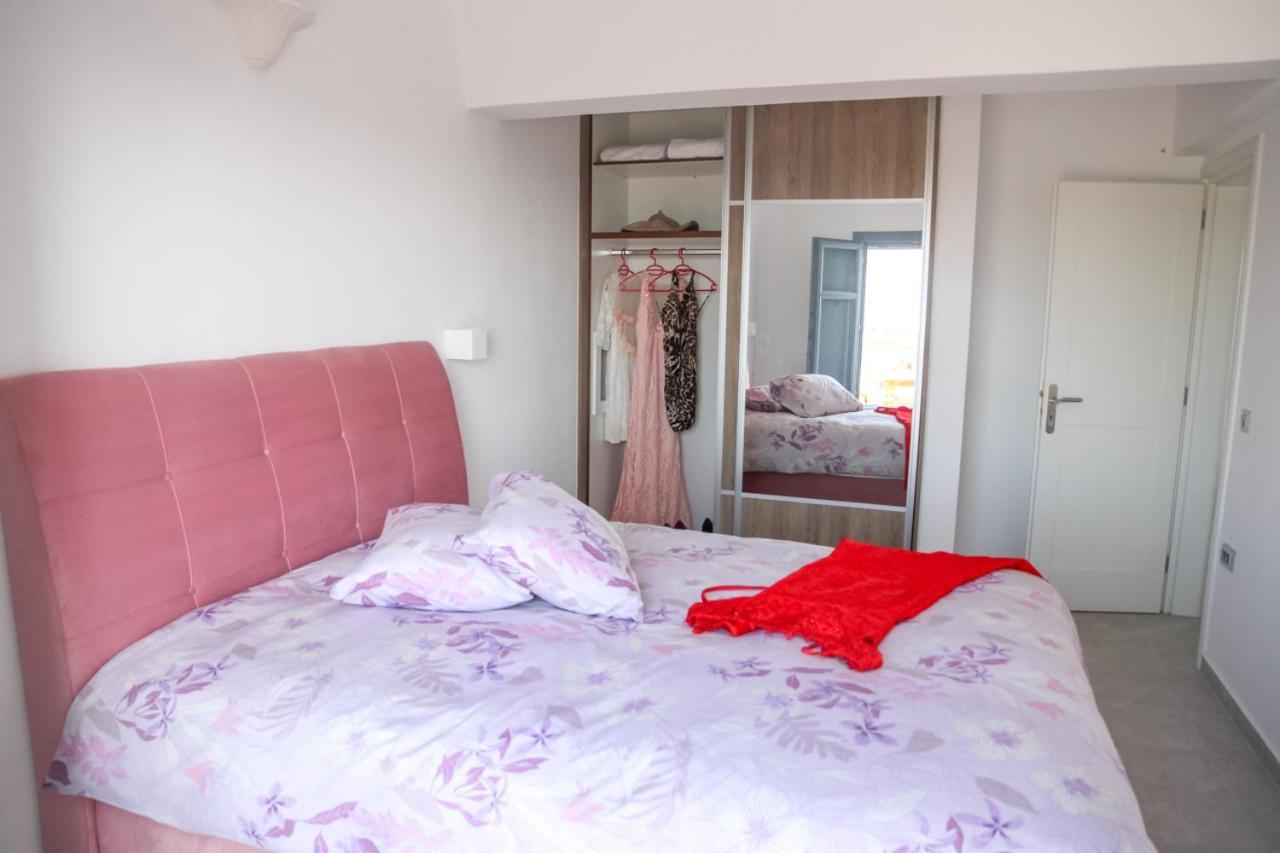Luxe Maroussi Villas Pyrgos Kallistis Екстер'єр фото